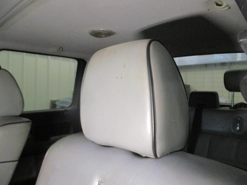 Lincoln LT 2007 Headrest Used 0948
