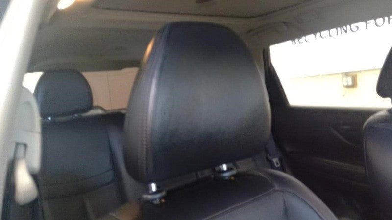 Nissan Rogue 2017 Headrest Used 2126