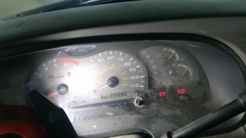 Driver Left Front Door Glass Fits 01-07 SEQUOIA 1865592