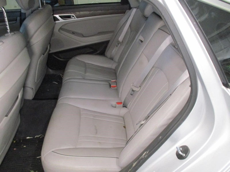 GENESIS   2015 Seat Rear 1670416