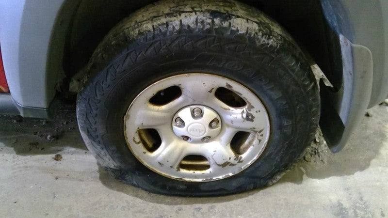 AC Compressor Fits 02-05 LIBERTY 1735136