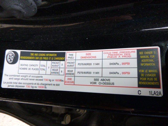 2015 Infiniti QX80 Driver Front Inner Door Trim Panel