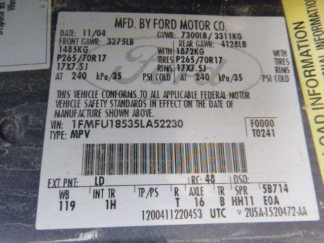 Passenger Right Headlight Bright Background Fits 03-06 EXPEDITION 1180