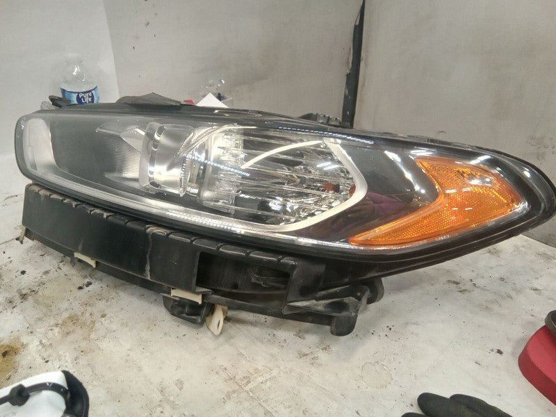 Driver Left Headlight Halogen Fits 13-16 FUSION 1879503