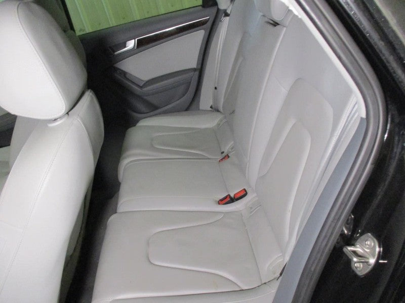 A4 AUDI   2014 Seat Rear 1742679