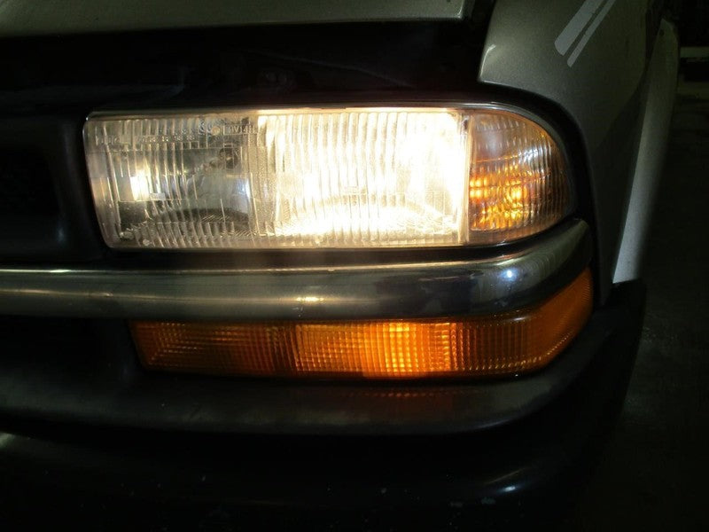 S10PICKUP 1999 Sun Visor 1912672