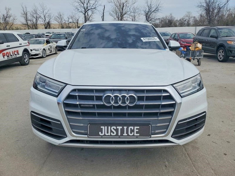Q5 AUDI   2019 Dash Bezel 1920215