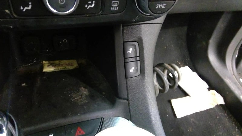 ACADIA    2017 Dash/Interior/Seat Switch 2033877