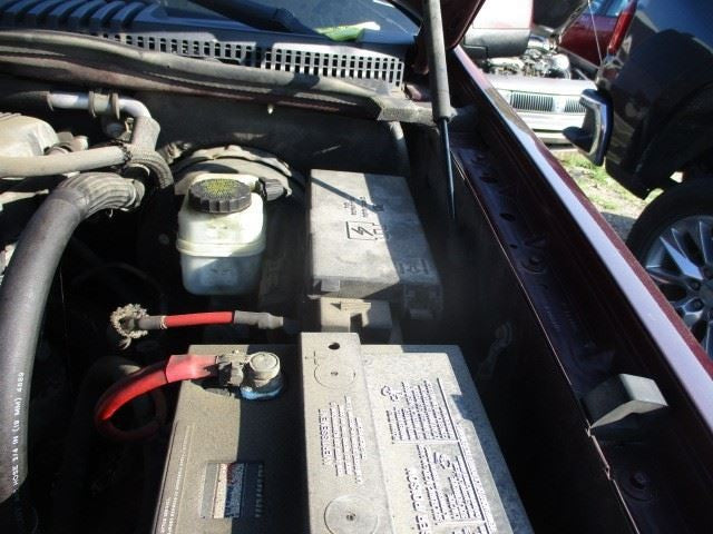 EXPLORER  2006 Front Door Trim Panel 1588132