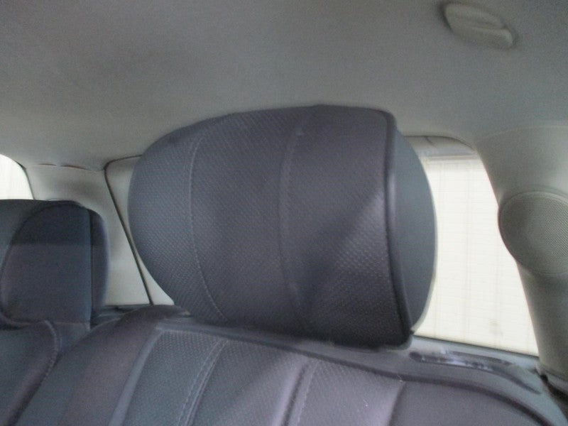 Land Rover Range Rover 2005 Headrest Used 3535