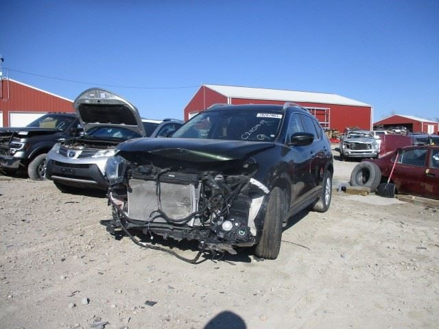 ROGUE     2019 Front Door Trim Panel 1555041