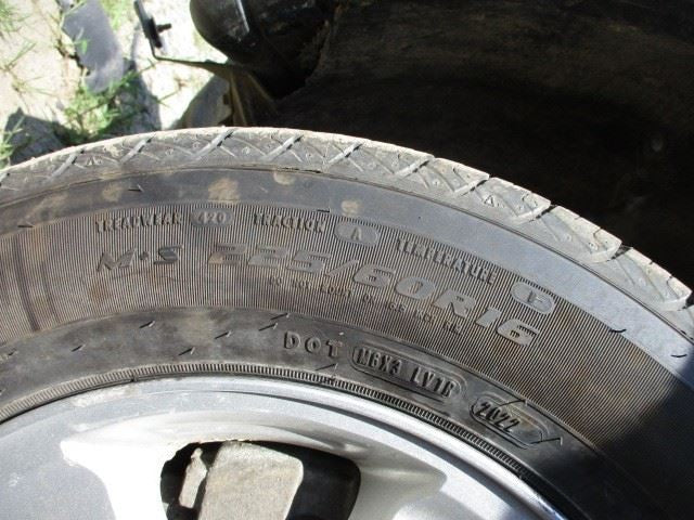 Engine Gasoline 2.5L VIN 7 8th Digit Fits 09-12 ESCAPE 1588857