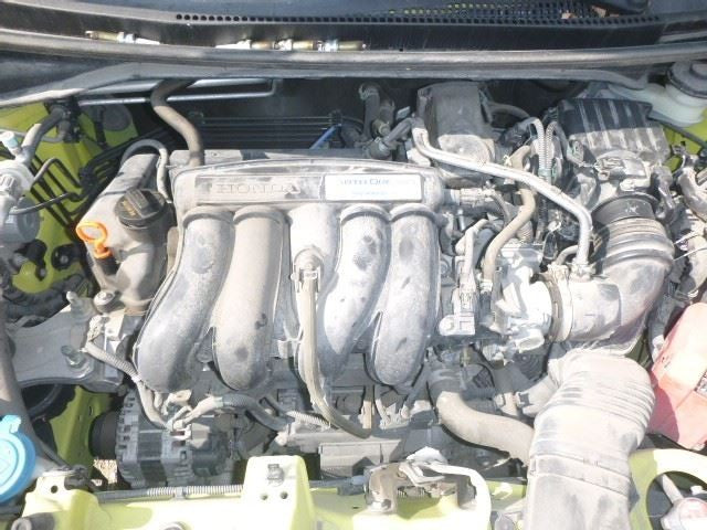 FIT       2016 Glove Box 1521122