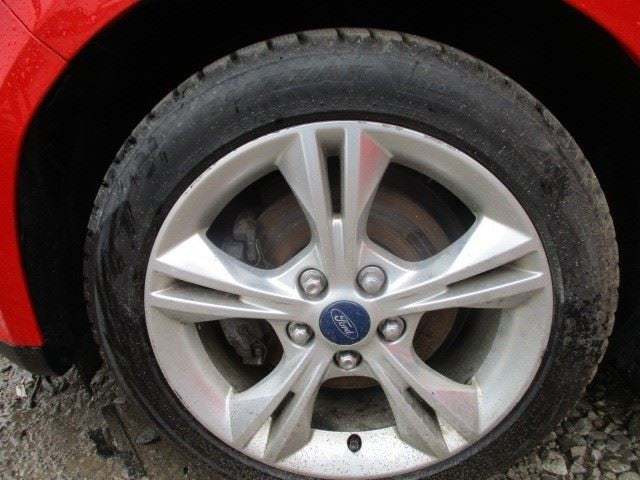 Driver Grille Cover Mounted Lower S Model Fits 12-14 FOCUS 1506104