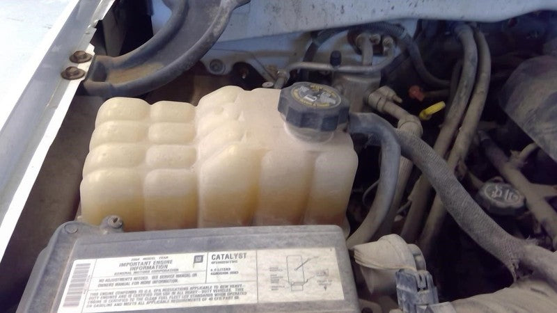Coolant Reservoir Classic Style Fits 99-07 SIERRA 2500 PICKUP 2028009
