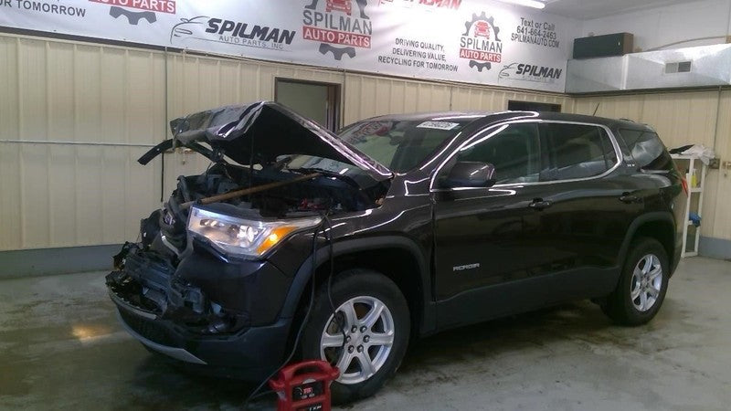 ACADIA    2017 Owners Manual 1929969