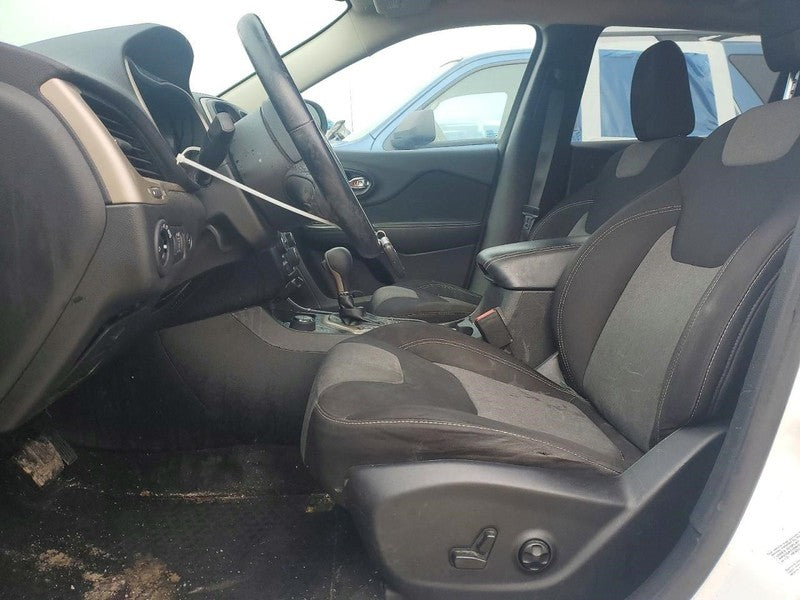 Seat Belt Front Bucket Seat Sedan Driver Buckle Fits 15-17 200 1908509